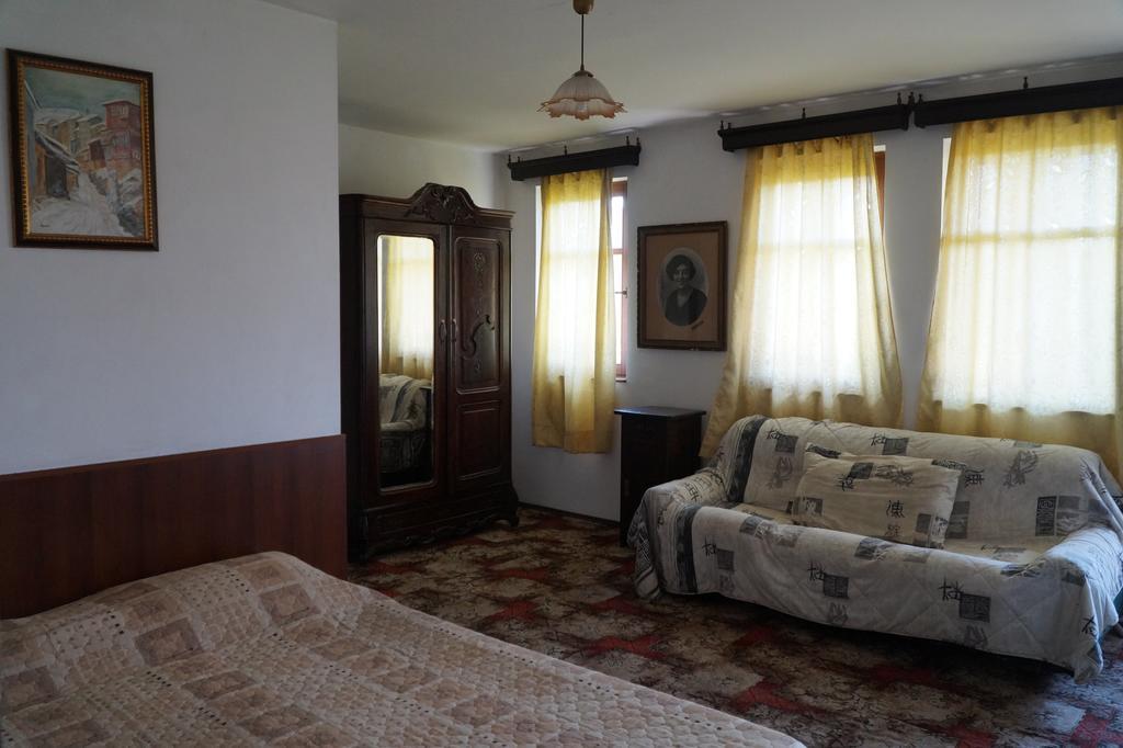 Guestrooms Ross فيليكو ترنوفو المظهر الخارجي الصورة