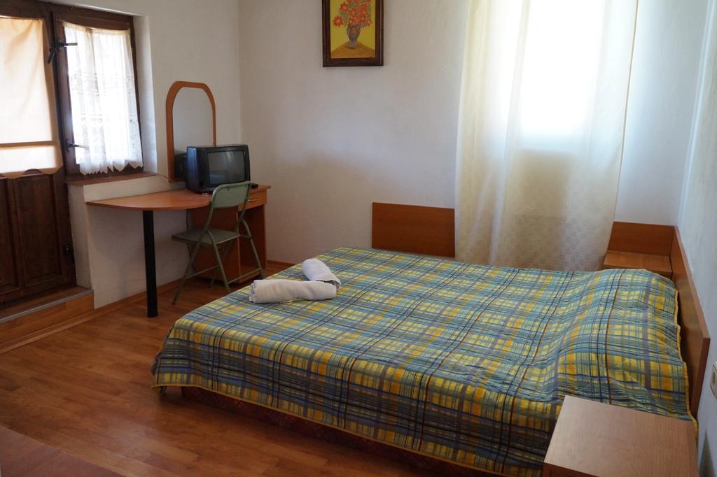 Guestrooms Ross فيليكو ترنوفو المظهر الخارجي الصورة